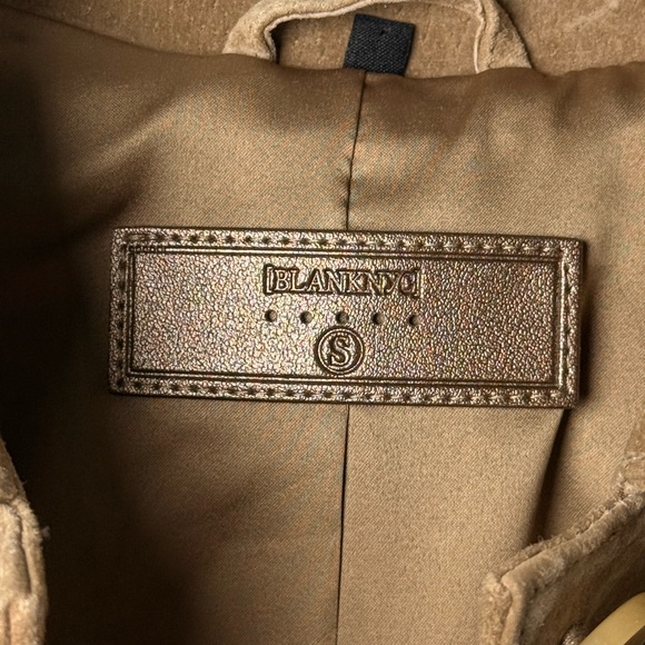 Blanknyc Crop Suede Jacket in Dark khaki - Picture 4 of 8